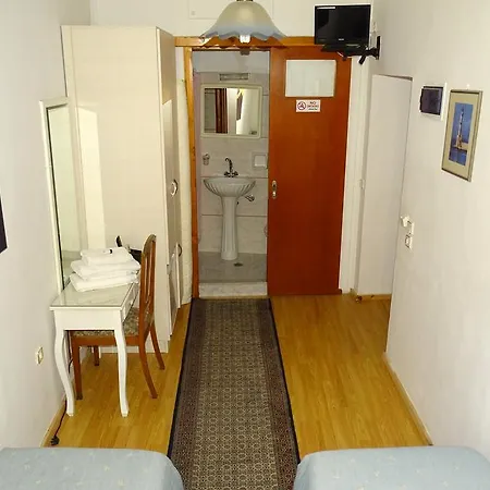 Guest house Anemones Chania (Crete)
