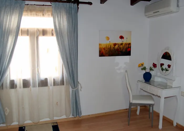 Anemones Vendégház Hriszí Aktí Haniá