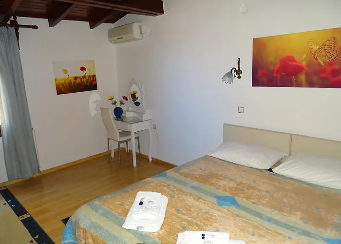 Anemones Vendégház Hriszí Aktí Haniá